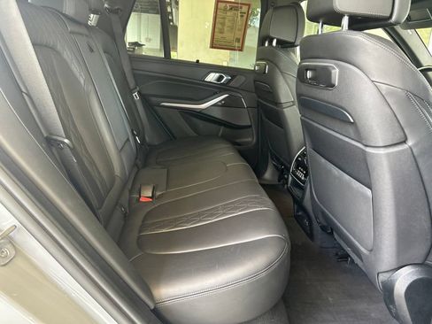 Used 2024 BMW X5 M60i AWD/4WD image 30