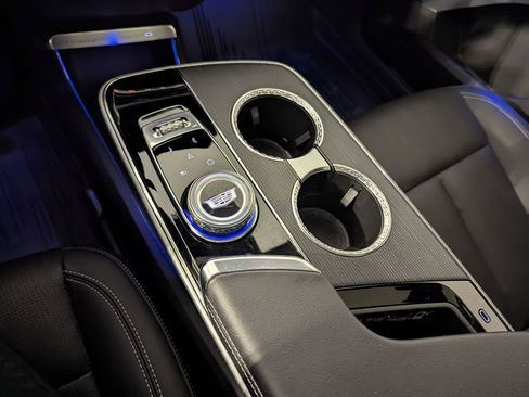 Used 2024 Cadillac Lyriq Luxury w/ LPO, Floor Liner Package image 8