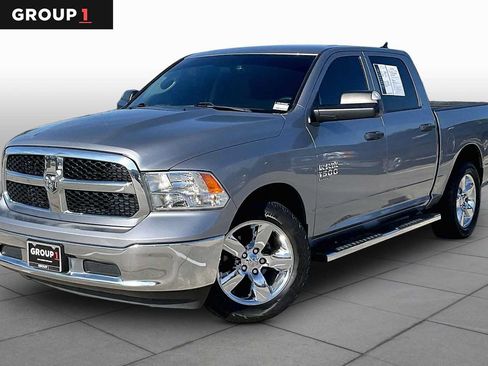 Used 2022 RAM 1500 Classic SLT w/ Trailer & Traction Group RWD image 1