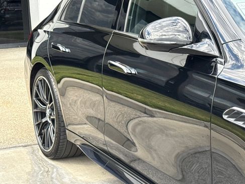 Used 2025 Mercedes-Benz E 53 AMG e 4MATIC Sedan image 9