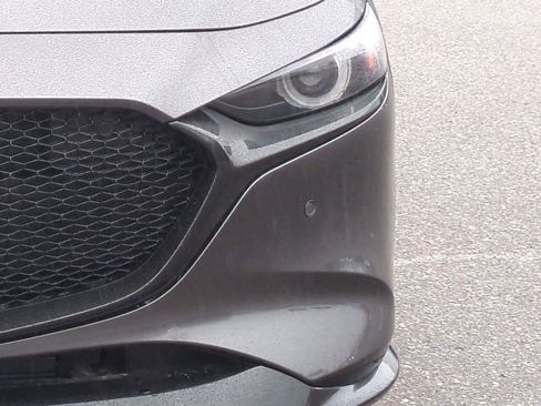 New 2026 MAZDA MAZDA3 Hatchback w/Premium Plus Pkg image 10