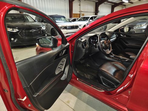 Used 2014 MAZDA MAZDA3 s Touring FWD image 14