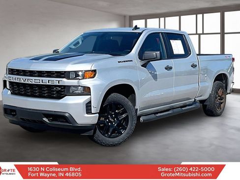 Used 2021 Chevrolet Silverado 1500 Custom w/ Rally Edition AWD/4WD image 1