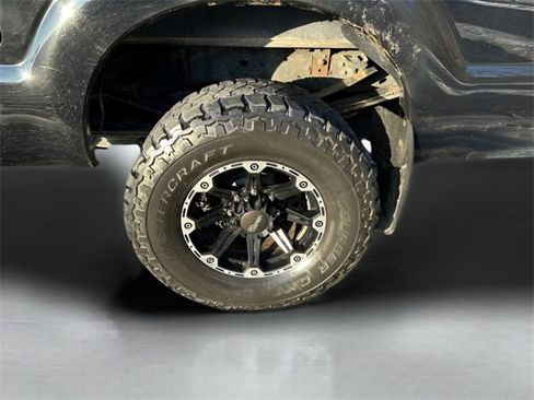 Used 2016 Ford F350 Lariat w/ Chrome Package image 6