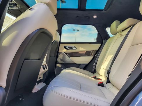 Used 2023 Land Rover Range Rover Velar HST image 10