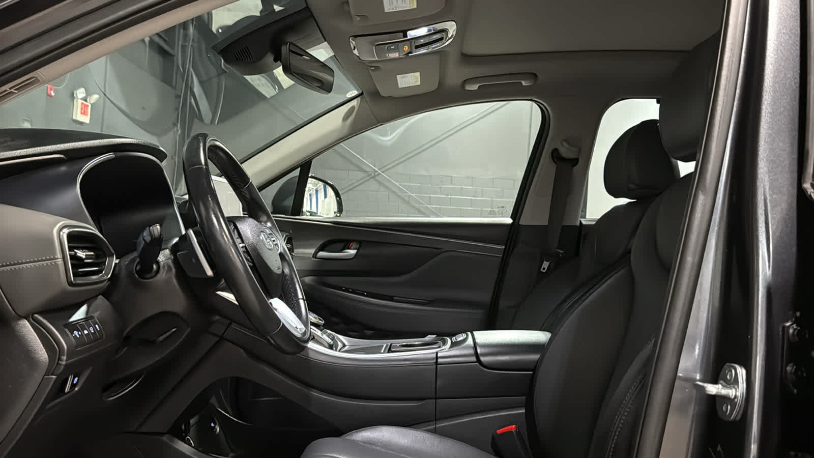 Used 2023 Hyundai Santa Fe SEL w/ Premium Package AWD/4WD image 10