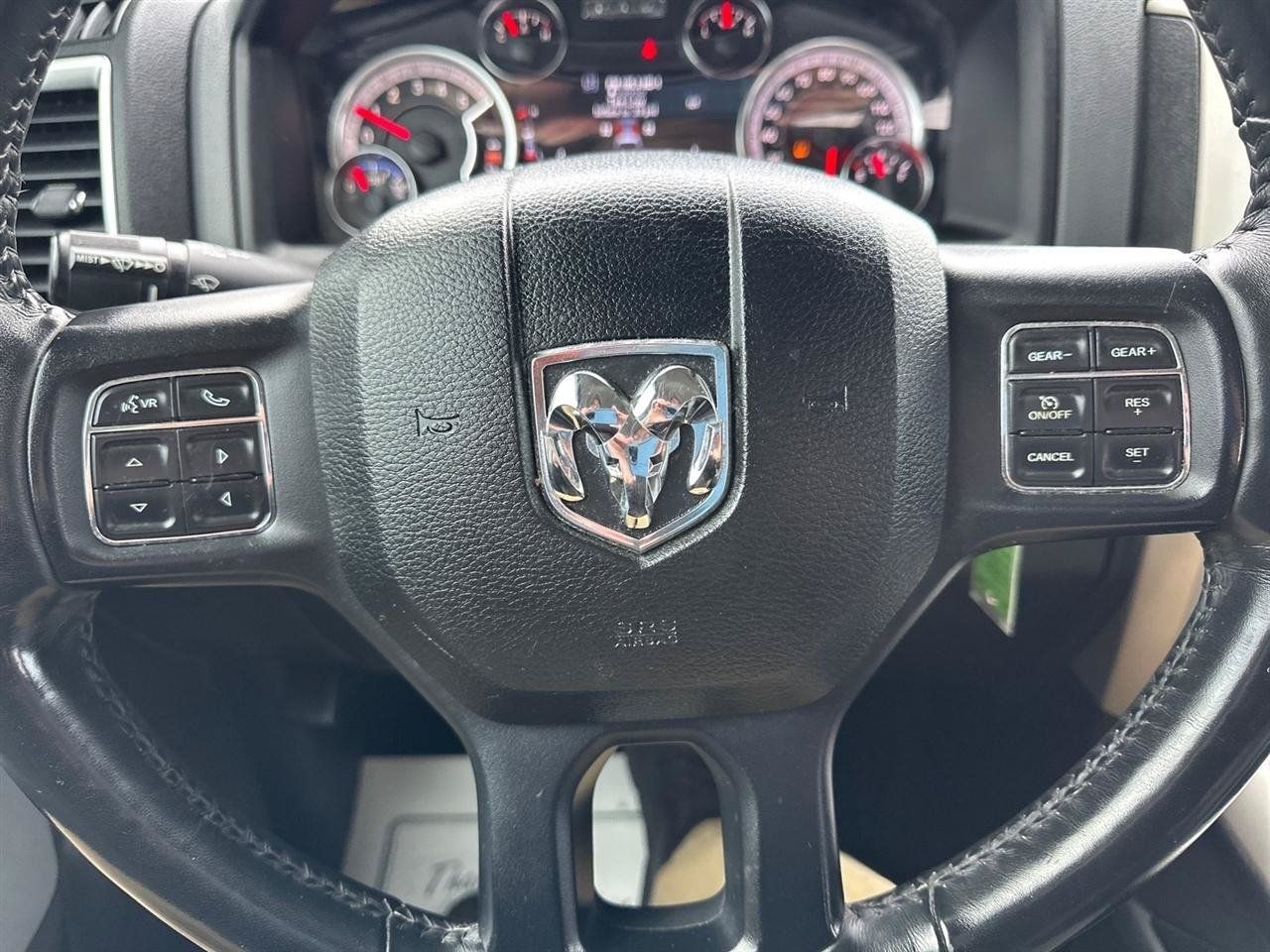 Used 2018 RAM 1500 Outdoorsman AWD/4WD image 26