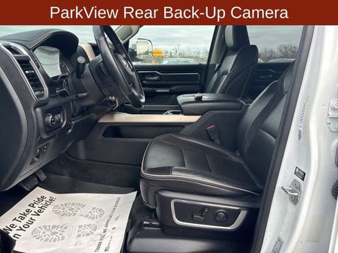 Used 2022 RAM 1500 Laramie AWD/4WD image 19
