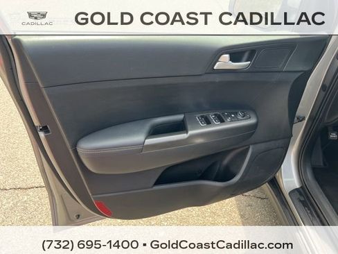 Used 2020 Kia Sportage LX image 13