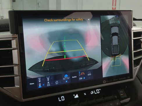 Used 2024 Toyota Tundra Platinum image 22