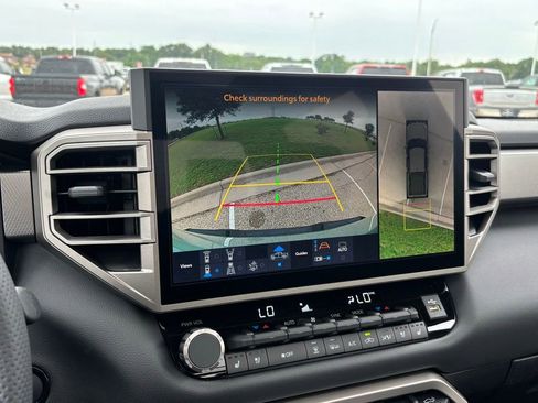 New 2026 Toyota Tundra Limited AWD/4WD image 21