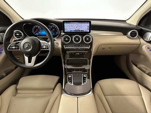 Used 2020 Mercedes-Benz GLC 300 4MATIC image 12