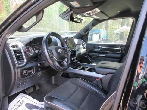 Used 2023 RAM 1500 Laramie image 9