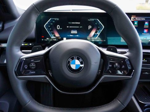 Certified 2025 BMW 530i xDrive image 18