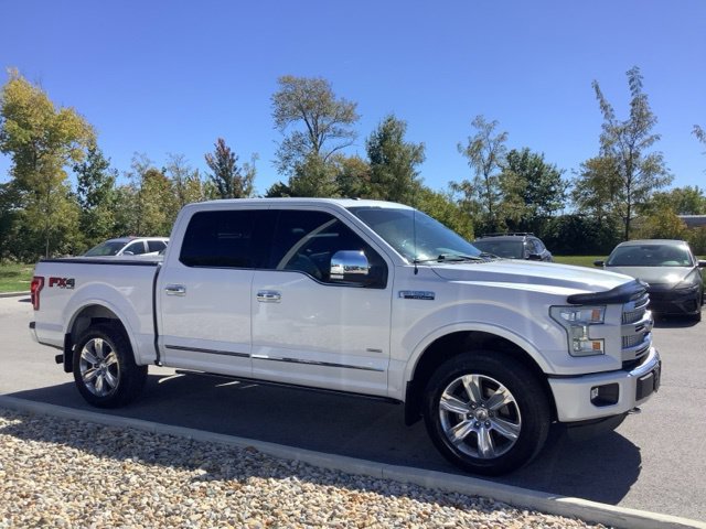 Used 2015 Ford F150 Platinum w/ Equipment Group 701A Luxury AWD/4WD image 4