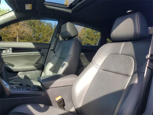 Certified 2024 Honda Civic Sport Touring image 13