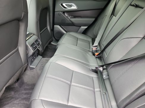 Used 2026 Land Rover Range Rover Velar Dynamic SE image 5