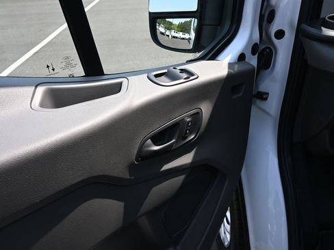 Used 2025 Ford Transit 250 Low Roof w/ Exterior Upgrade Package image 8