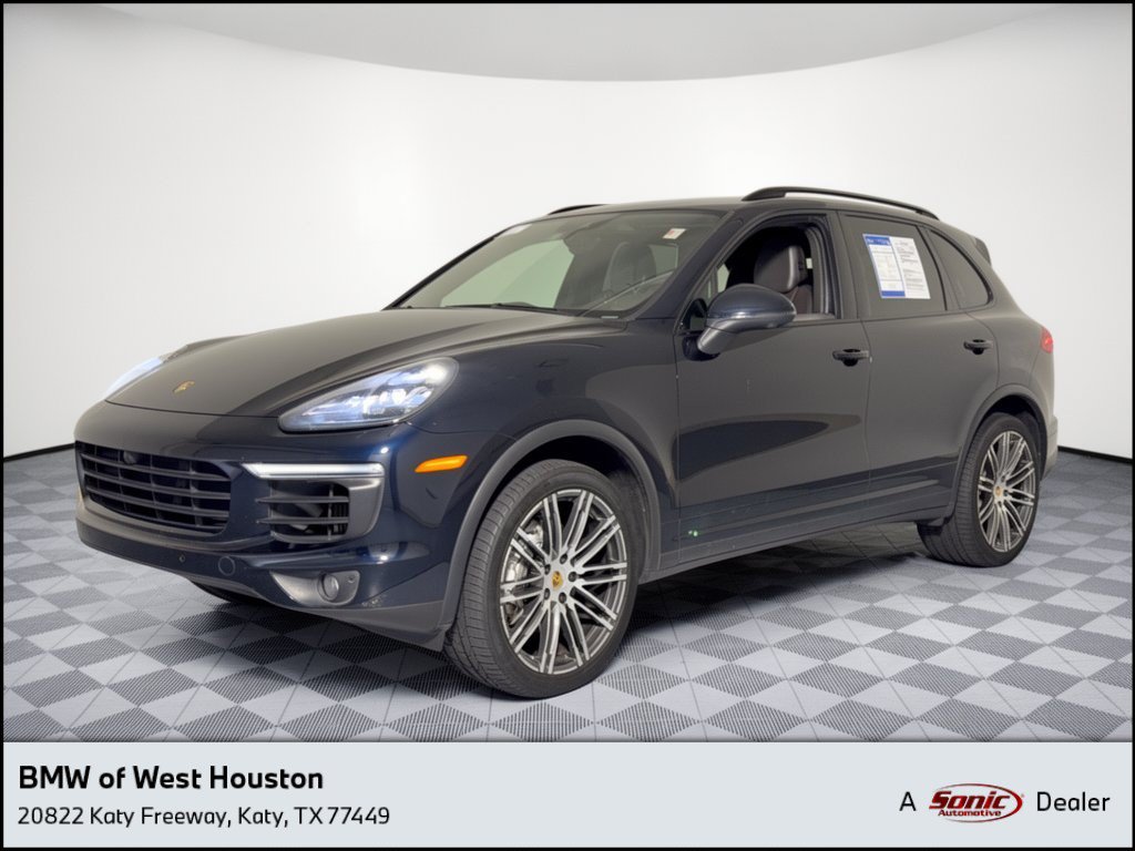 Used 2017 Porsche Cayenne S AWD/4WD image 1