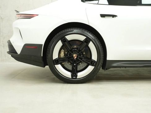 Certified 2026 Porsche Taycan Turbo GT AWD/4WD image 37