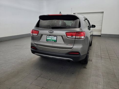 Used 2017 Kia Sorento EX w/ EX Premium Package AWD/4WD image 7
