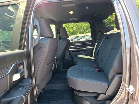 Used 2025 RAM 2500 Big Horn RWD image 13