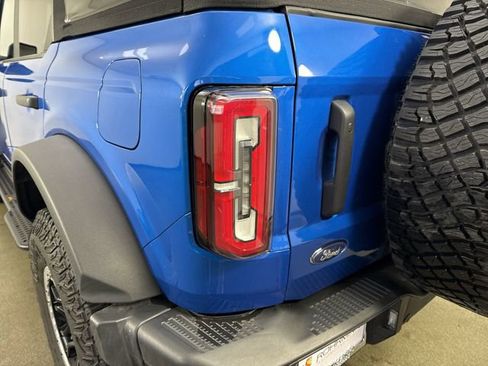 Used 2024 Ford Bronco Badlands AWD/4WD image 30