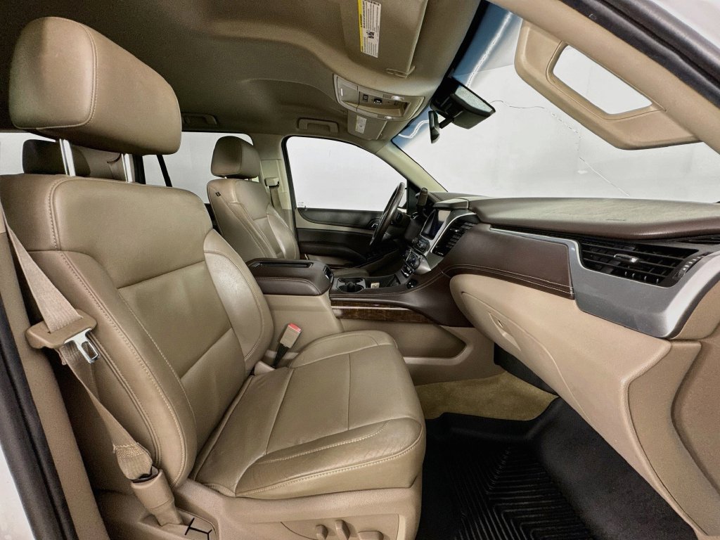 Used 2015 Chevrolet Tahoe LT w/ Luxury Package RWD image 36