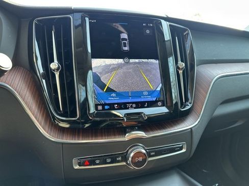 Certified 2023 Volvo XC60 B5 Plus w/ Climate Package image 24