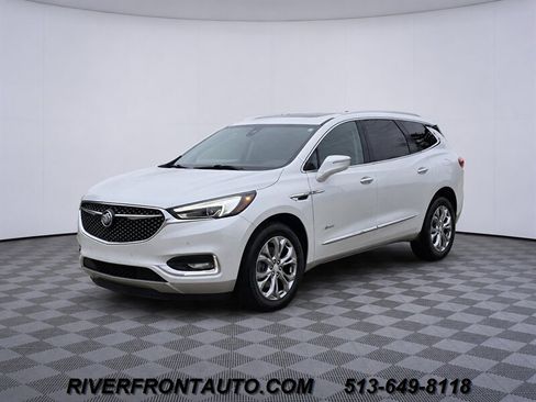 Used 2018 Buick Enclave Avenir w/ Avenir Technology Package AWD/4WD image 1