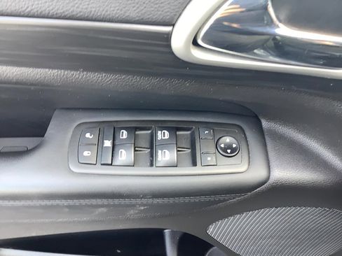 Certified 2021 Jeep Grand Cherokee Laredo X image 10