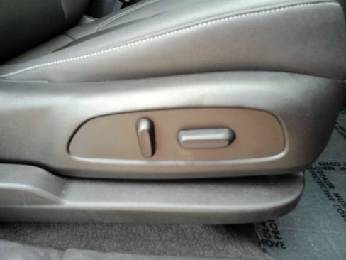 Used 2023 Chevrolet Blazer LT w/ LPO, Floor Liner Package FWD image 22