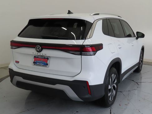 New 2026 Volkswagen Tiguan S image 4