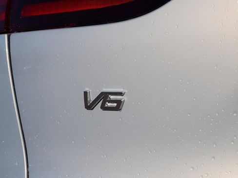 New 2026 Maserati Grecale Modena image 9