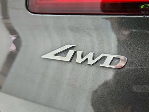 Used 2025 Genesis GV80 2.5T Advanced AWD/4WD image 19