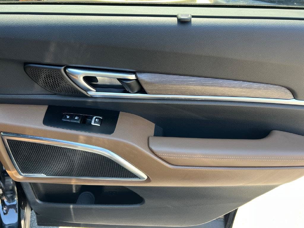 Used 2020 Kia Telluride SX w/ SX Prestige Package AWD/4WD image 16
