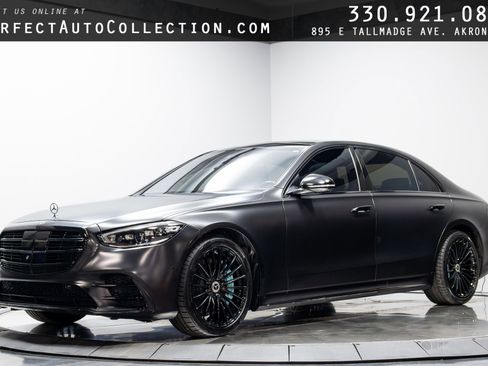 Used 2021 Mercedes-Benz S 580 4MATIC Sedan image 1