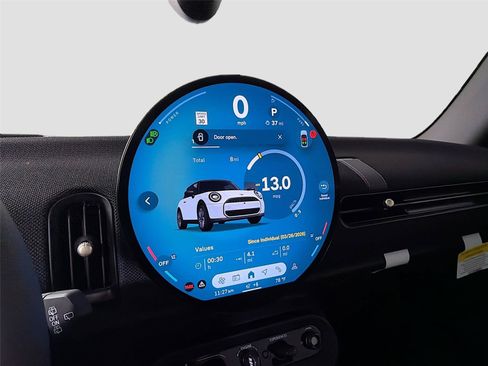 New 2026 MINI Cooper 2-Door Hardtop FWD image 10