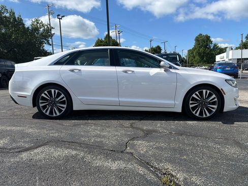 Used 2017 Lincoln MKZ Reserve w/ Climate Package AWD/4WD image 6