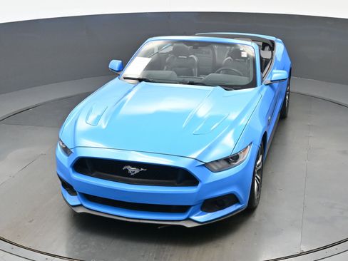 Used 2017 Ford Mustang GT Premium RWD image 38