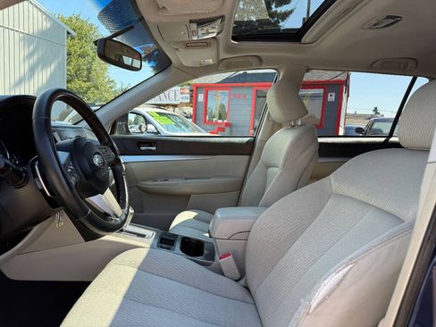 Used 2010 Subaru Outback 3.6R Premium image 13