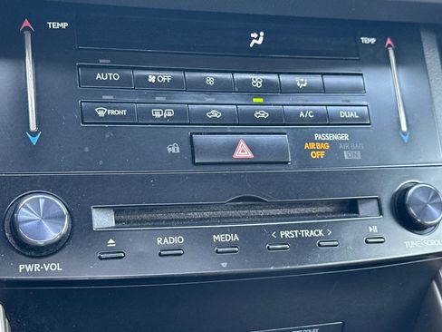 Used 2014 Lexus IS 250 image 25