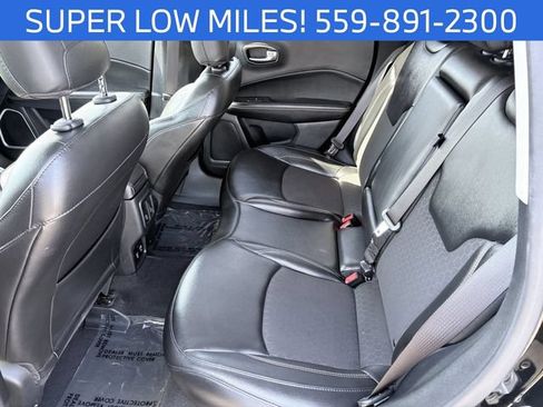Used 2020 Jeep Compass Latitude FWD image 7