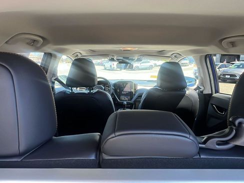 Used 2025 Subaru Crosstrek 2.5i Limited image 28