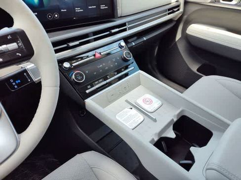 New 2026 Hyundai Santa Fe SEL FWD image 16