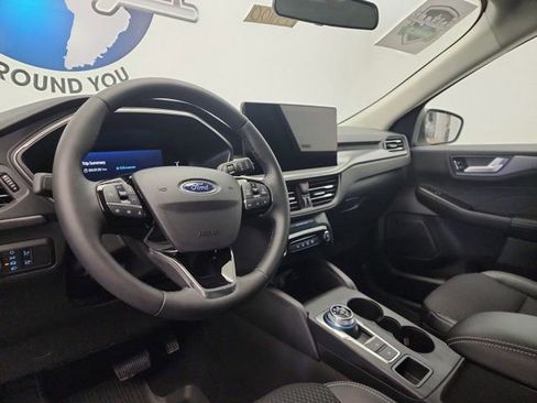 New 2025 Ford Escape Base w/ Class II Trailer Tow Package image 13