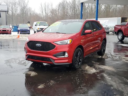 Used 2024 Ford Edge ST-Line w/ Class II Trailer Tow Package AWD/4WD image 2