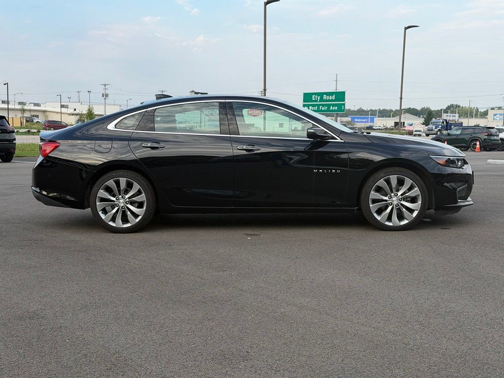 Used 2018 Chevrolet Malibu Premier w/ Premier Sun and Wheel Package FWD image 6