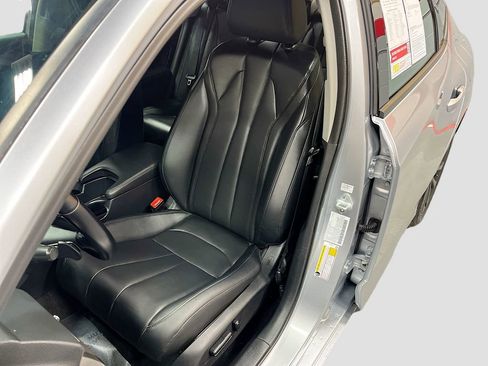 Used 2025 Acura Integra image 18