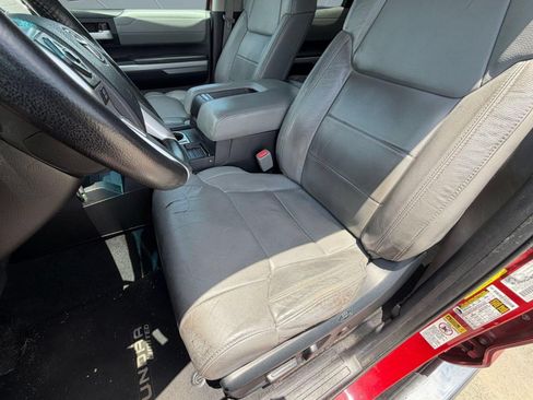 Used 2016 Toyota Tundra Limited w/ Limited Premium Package RWD image 5
